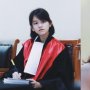 Viral di Media Sosial, Ini Gaya Kasual 'Hakim' Cantik Leanna Leonardo