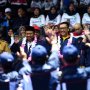Menpora Terima Obor dan Main Tenis Meja Bareng Wagub Jabar