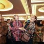Menteri Susi Ngakak Bareng Bapak Ini, Ini Candaan Mereka Versi Warganet