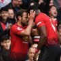 Punya Pengaruh Positif, Juan Mata Minta Pogba Bertahan di Manchester United