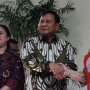 Momen Prabowo Bertemu dan Bersalaman dengan Megawati