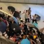 Massa Bermasker Serang Warga, Tagar #PrayForHongKong Jadi Trending