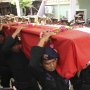 Suasana Haru Iringi Pemakaman Polisi Korban Penembakan Polisi