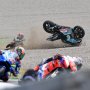 Kakinya Terlindas Motor, Begini Kecelakaan Quartararo di Phillip Island