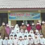 Ngakak! Tulisan di Spanduk Ini Berasa Lagi Main Game Tebak Gambar