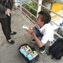 Hidup Sebatang Kara sampai Rela Jual Tisu, Siswa Ini Tuai Simpati