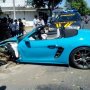 Duh, Belum Sebulan Keluar Dealer, Mobil Porsche Lakalantas di Magetan
