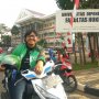 Ojol yang Lulus Cum Laude di Undip Terima Penghargaan dari Gojek