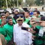 Menhub Ajak Captain Vincent Raditya Nyate Bareng Driver Ojol