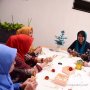Perajin Asal Bekasi Sulap Bunga Telang Jadi Kerajinan dan Olahan Makanan