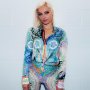 Bebe Rexha Dianggap Ketuaan untuk Tampil Seksi, Ini Pembelaan Taylor Swift