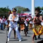 Gubernur Jabar Menari Sajojo Bersama Warga Papua di HUT RI ke-74