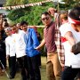 Ridwan Kamil Menang Lomba Tarik Tambang di Gedung Sate