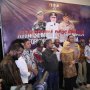 Jatim Kondusif, Forkopimda Cangkruan Bareng Warga Papua