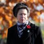Tak Semua Mengkritik, Bangsawan Ini Dukung Kepindahan Harry dan Meghan