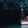 Bak Kristal, Menikmati Atraksi Cahaya Biru di Gua Waitomo Glowworm