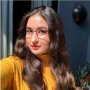 Stephanie Poetri Berbagi Trik Make up Pakai Kacamata Agar Tak Berbekas