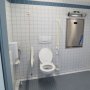 Kerap Bawa Ponsel ke Toilet Bisa Jadi Sarang Penyakit, Mengapa?