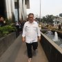 Diperiksa KPK, Deddy Mizwar Pakai Sandal Jepit