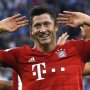 Bayern Munich Libas Schalke 3-0 Lewat Hat-trick Robert Lewandowski