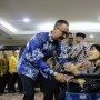 Mensos Lantik ASN Penyandang Disabilitas Pertama sebagai Pejabat Kemensos