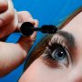Demi Bulu Mata Cetar, Beauty Hacks ala Wanita Ini Malah Bikin Ngilu