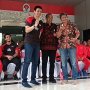 Ultah, Hendra dan Pelatih Dapat Kejutan dari Menpora