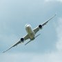 Artikel Pria Tak Sengaja Beli 2 Pesawat Airbus untuk Putranya Cuma Satire