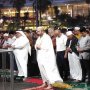 Sambut Tahun Baru Hijriah, Anies Baswedan Shalat Isya di Jalan Thamrin