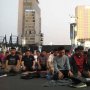 Sambut Tahun Baru Hijriah, Masyarakat Salat Berjemaah di Bundaran HI