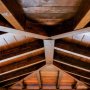 Mengenal Kayu Kamper, Si Material Anti-Rayap