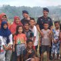Brimob Kalimantan Timur Hadirkan Senyum untuk Anak-anak di Papua