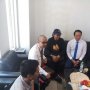 Pakai Kaos Pancasila, Tri Susanti Penuhi Panggilan Penyidik Polda Jatim