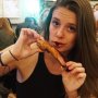 Tetap Langsing Meski Senang Makan, Foodblogger Ini Bagikan Rahasianya