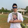 Ziarah ke Makam Adik, Sikap Boy William Panen Kritikan: Kok Diinjak Kuburannya?