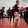 Beri Anggota Ilmu Bela Diri, Polrestabes Surabaya Datangkan Legendaris MMA