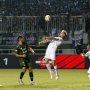 Lelang Jersey Sukses, Tira Persikabo Bantu Tenaga Medis Perangi Corona