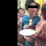Beredar, Video Emak-emak Berantem Rebutan Rendang