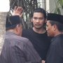 Ayah Donny Alamsyah Meninggal Dunia, Jatuh dari Kamar Mandi