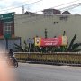 Spanduk Imbauan Parkir Ini Hanya Bisa Dimengerti Warga Malang, Kenapa?