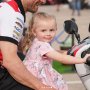 Bikin Gemas, Begini Ekspresi Willow Crutchlow saat Ikut Naik Motor Matik