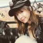 Penyanyi Cantik Ini Murka karena Payudaranya Jadi Fokus Berita
