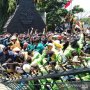 Ngotot Temui Ganjar, Mahasiswa Jebol Pagar Gedung DPRD Jateng