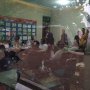 Mahasiswa vs Polisi Bentrok, Ketua DPR Bamsoet Dilarikan ke Pos Pamdal