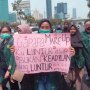 Kocak, Saat Make Up dan Skin Care Masuk Poster Demo Mahasiswa