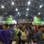 Cerita Nabila yang 30 Menit Tertahan di KRL saat Aksi Mahasiswa Ricuh
