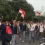 Viral Video Anak STM Demo di DPR: Kakak Mahasiswa, Kami Datang!