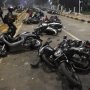 Kerangka Sepeda Motor dan Bus Warnai Lalu Lintas Pagi Ibu Kota