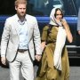 Anggunnya Meghan Markle Berkerudung Saat Kunjungi Masjid di Cape Town