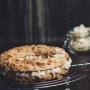 Bukan Tipikal Overthinking, Intip Kepribadian Pencinta Kue Almond